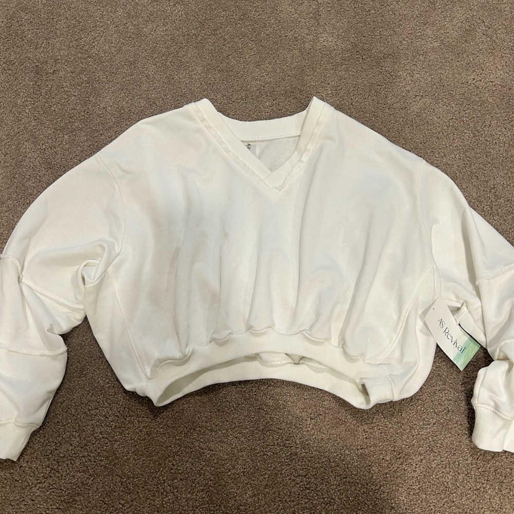 Altar'd State White Long Sleeve V-Neck Cropped Sweater